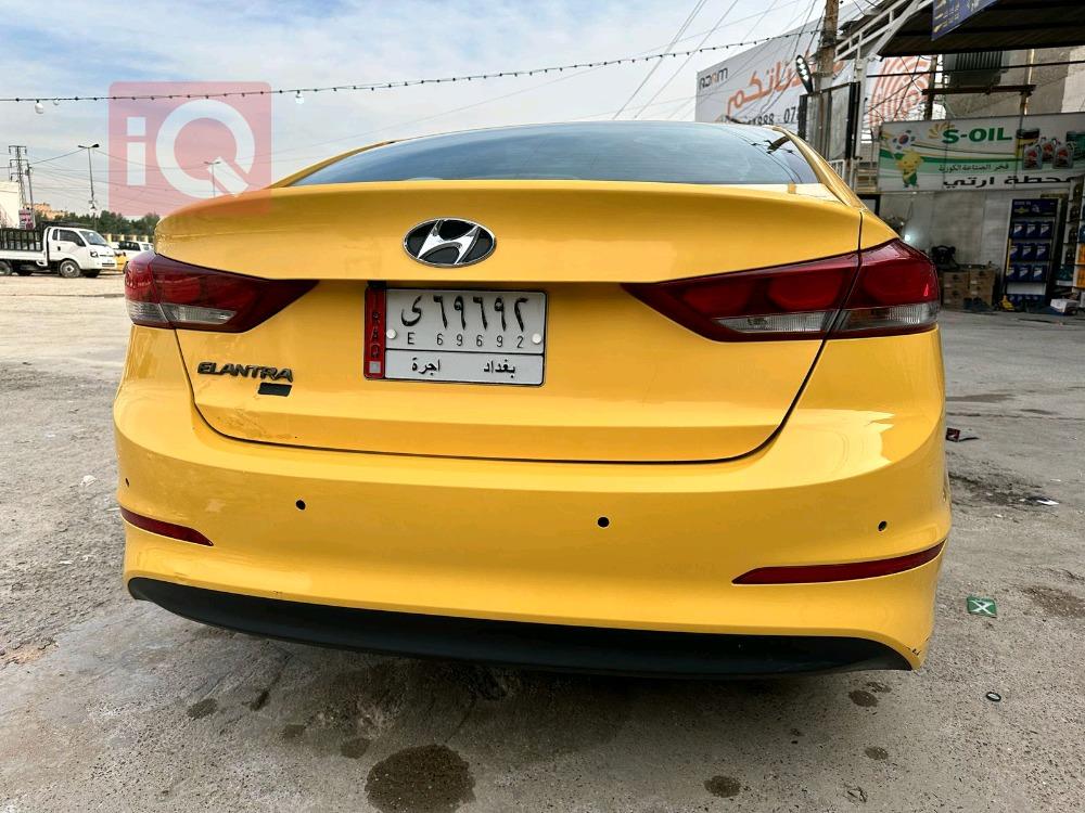 هیوندای ئەلەنترا